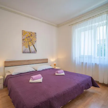 Segulja-1 By Interhome Apartmán